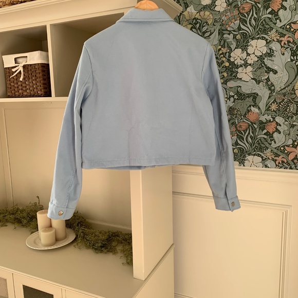 NWOT SHEIN BABY BLUE CROPPED JACKET L - Picture 4 of 5